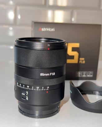 Obiettivo Astrhori 85 F 1.8 II per Sony E