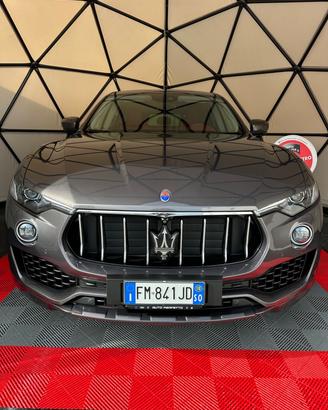 Maserati Levante V6 AWD Gransport