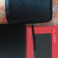 Tavoletta grafica One Wacom con pratica custodia
