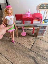 Barbie pizza