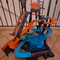 Hot Wheels Mega Autolavaggio