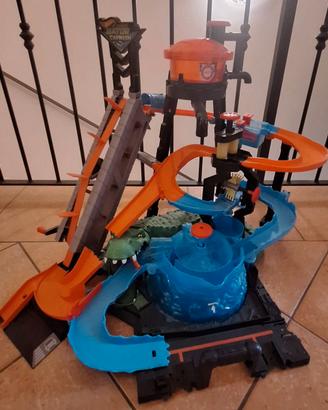 Hot Wheels Mega Autolavaggio