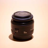 Canon EF 50mm f/1.8 II
