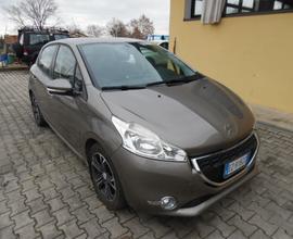 PEUGEOT 208 1.4 DIESEL SINISTRATA