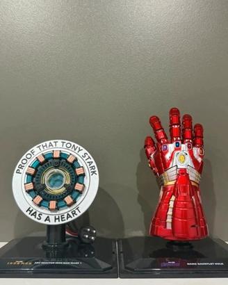 Reattore Arc + Guanto Infinito Hulk Marvel Museum