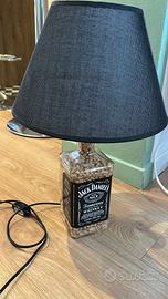 Lampada da tavolo artigianale Jack Daniel’s