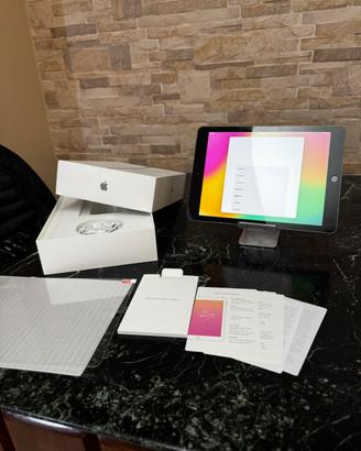 iPad 6 32GB Grigio Siderale Wi‑Fi + Cellular