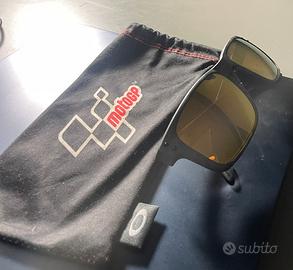 Occhiali da sole Oakley moto GP