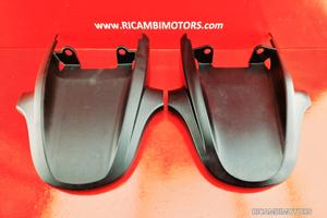 PARAFANGO PORTATARGA DUCATI MONSTER