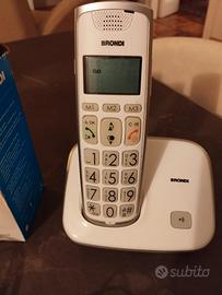 Telefono cordless Brondi con tasto Boost