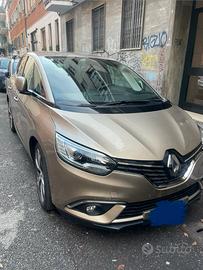 RENAULT Scenic 4 serie