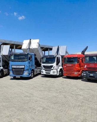 AUTOCARRI CON GANCI SCARRABILI NUOVI E USATI