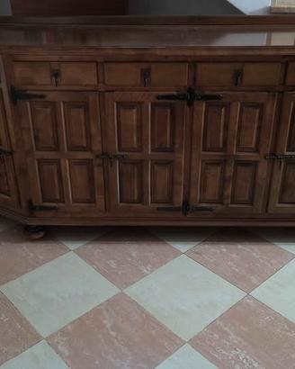 credenza in legno rustico
