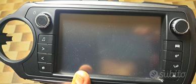 autoradio/navigatore Toyota yaris 2013/2019