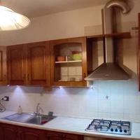 Cucina angolare in legno