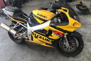 Ricambi suzuki gsx r 750 2002 gsxr 750