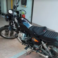 Cafe racer 750