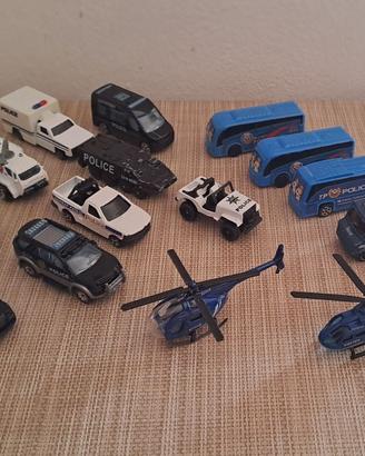 Macchinine lotto 15 pezzi polizia