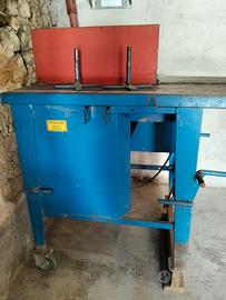 Sega circolare con banco