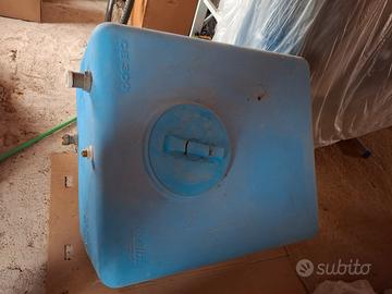 Serbatoio per liquidi alimentari