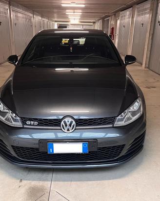 Volkswagen Golf VII 2.0 TDI GTD DSG