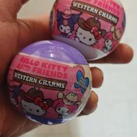 2 palline hello Kitty western charms 