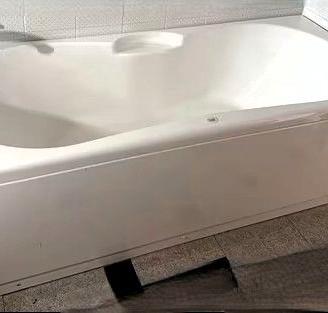 Vasca da Bagno in Acrilico Bianco cm.170x70