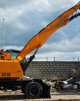 Caricatore Solmec semovente con polipo