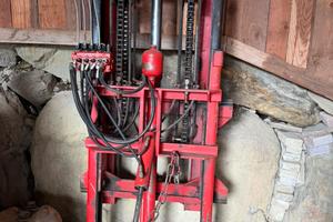 Muletto stringi casse