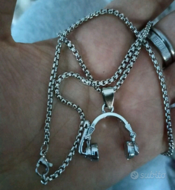 Collana cuffie auricolari musica