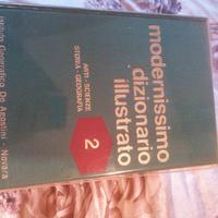 modernissimo dizionario illustrato 2 volumi. 