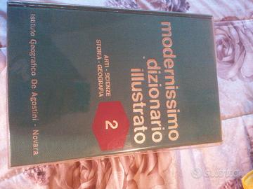 modernissimo dizionario illustrato 2 volumi. 