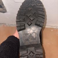 Dr. Martens Jadon