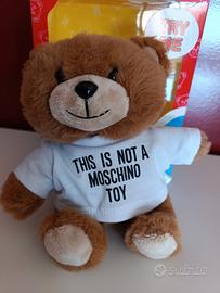Orsetto peluche con profumo Moschino 