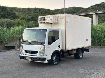 Renault Maxity 150cv