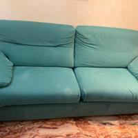 Divano tre posti