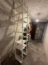 Scaffale a colonna