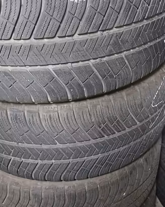 255/45 R19 OCCASION AFFAR INVERNALI GOMME USATE OT