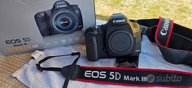 Canon EOS 5D MARK  III - SOLO  15.180 scatti - 