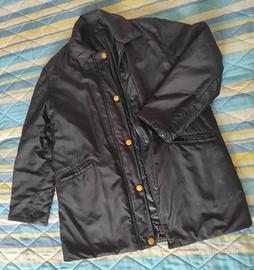 Giubbotto donna nero cerniera e bottoni