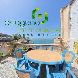 Appartamento fronte mare nel prestigioso Palazzo B