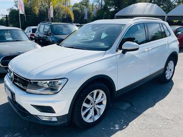 Volkswagen Tiguan 2.0 TDI SCR DSG 4MOTION Business