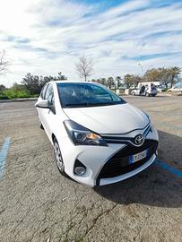Toyota Yaris 1.0 5 porte Active - 2015