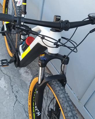E Mtb CUBE