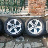 Cerchi in lega + gomme per BMW