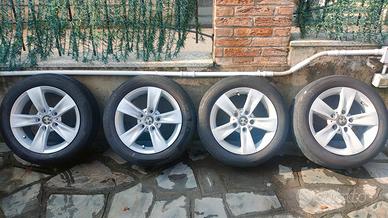 Cerchi in lega + gomme per BMW