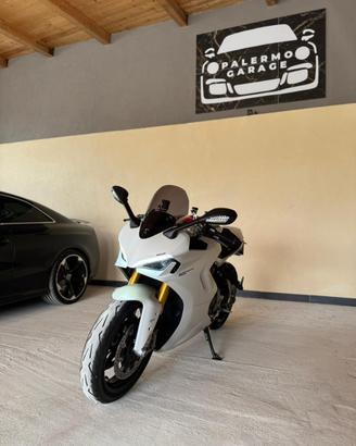 Ducati Supersport 950s