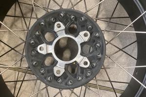 Cerchi a raggi per bmw 1200 e 1250