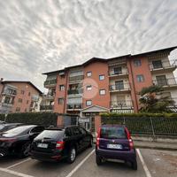 3 LOCALI A CARMAGNOLA