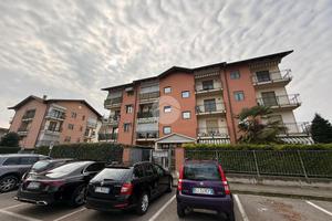 3 LOCALI A CARMAGNOLA